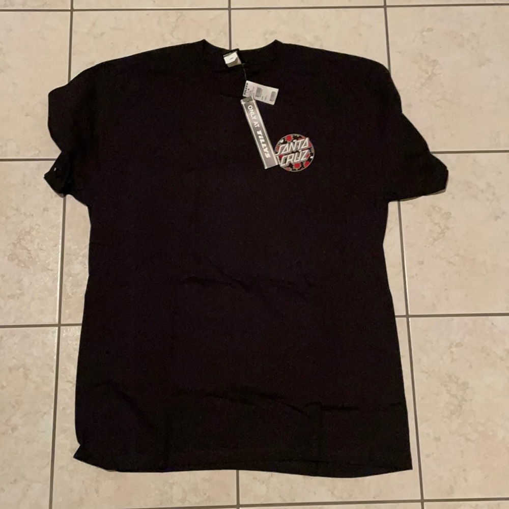 Never worn Black with Roses Santa Cruz T-Shirt